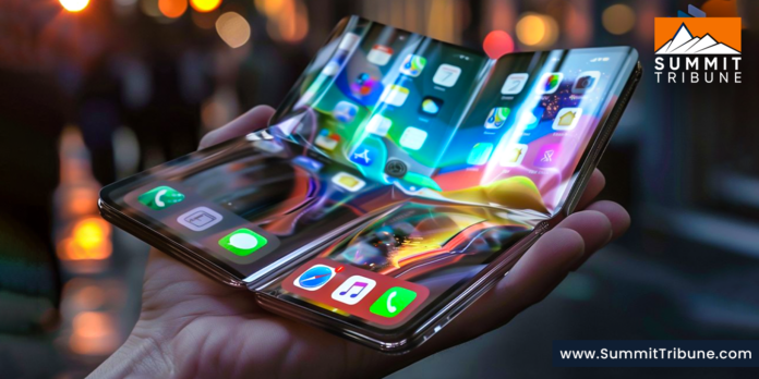 Apple Likely to Launch Foldable iPhone by 2026